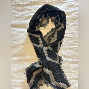 Wilfred Merino Wool Triangle Scarf